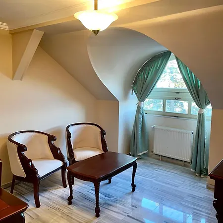 Palace 4* Jíloviště