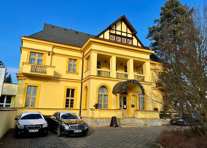 Palace Hotel