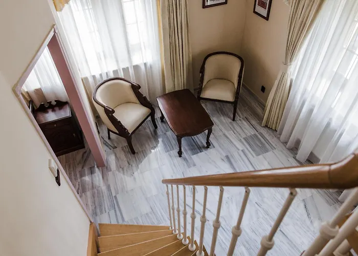 Palace 4* Jíloviště